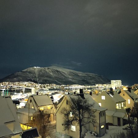 Central Apartament (Adults Only) Тромсьо Екстериор снимка