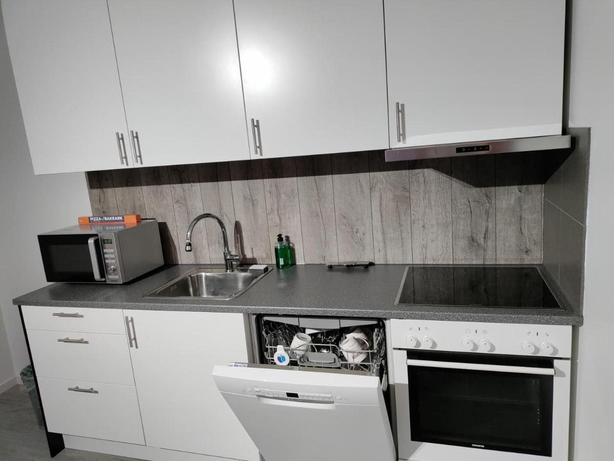 Central Apartament (Adults Only) Тромсьо Екстериор снимка