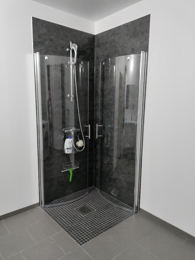 Central Apartament (Adults Only) Тромсьо Екстериор снимка