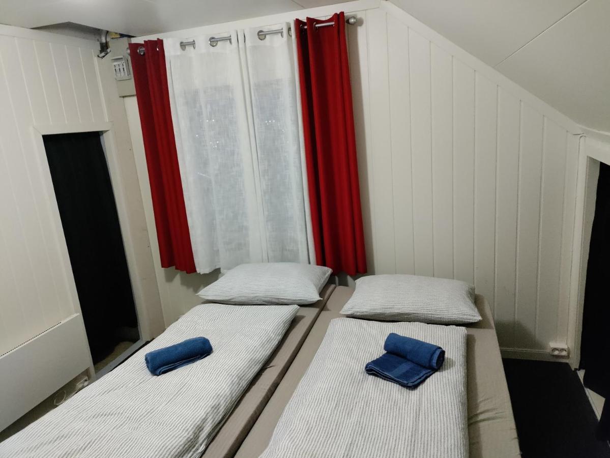 Central Apartament (Adults Only) Тромсьо Екстериор снимка