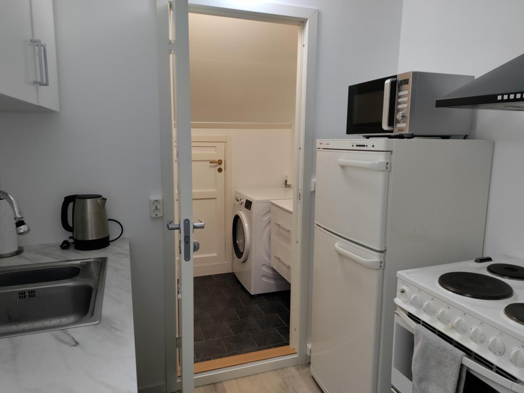Central Apartament (Adults Only) Тромсьо Екстериор снимка